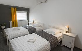 Rooms 71